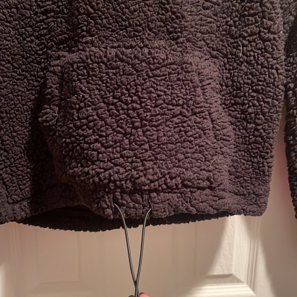 Black wool hoodie with pocket - Picture 3 of 5